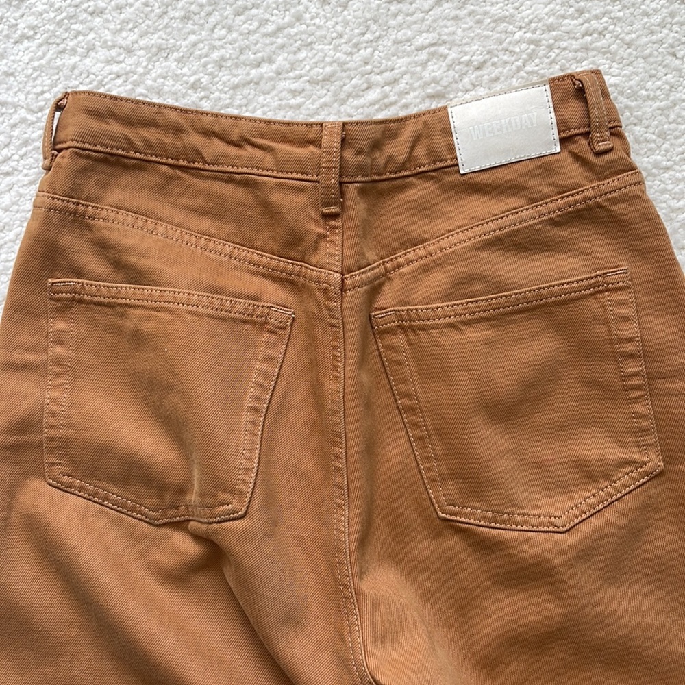 Weekday Jeans (Row Style) - Picture 4 of 5